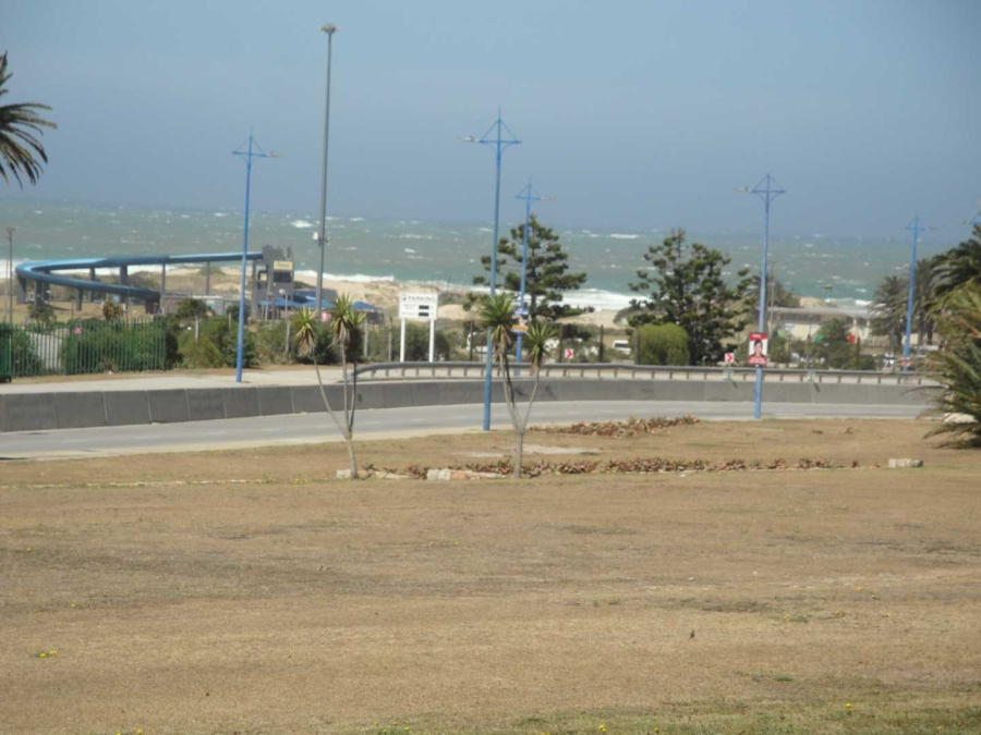 To Let 2 Bedroom Property for Rent in Humewood Eastern Cape